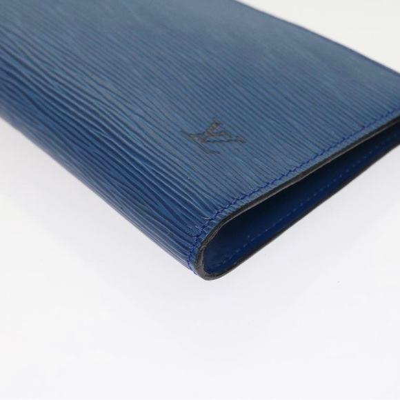 Blue Louis Vuitton bag - Picture 4 of 6